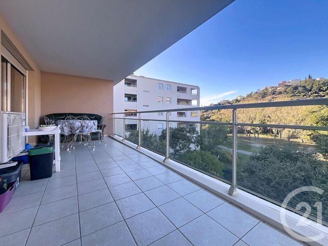 Appartement à vendre - 4 pièces - 87.97 m2 - ST RAPHAEL - 83 - PROVENCE-ALPES-COTE-D-AZUR - Century 21 Sud Habitat