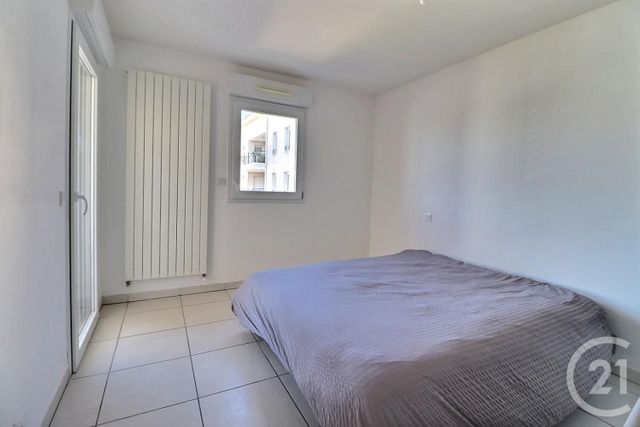 Appartement T2 à vendre - 2 pièces - 40.0 m2 - FREJUS - 83 - PROVENCE-ALPES-COTE-D-AZUR - Century 21 Sud Habitat