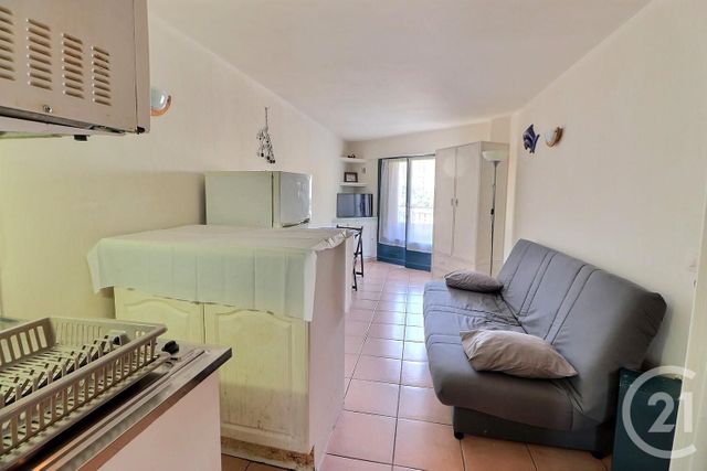 Appartement Studio à vendre - 1 pièce - 19.0 m2 - ST RAPHAEL - 83 - PROVENCE-ALPES-COTE-D-AZUR - Century 21 Sud Habitat