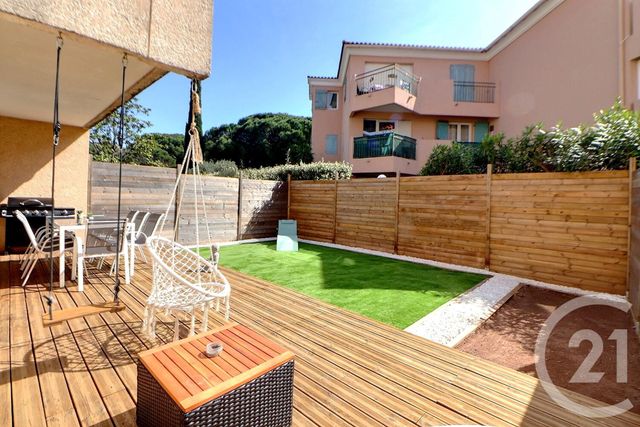 Appartement T2 à vendre - 2 pièces - 48.0 m2 - FREJUS - 83 - PROVENCE-ALPES-COTE-D-AZUR - Century 21 Sud Habitat