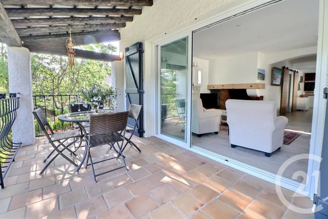 maison à vendre - 6 pièces - 163.0 m2 - ST RAPHAEL - 83 - PROVENCE-ALPES-COTE-D-AZUR - Century 21 Sud Habitat