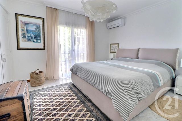 maison à vendre - 6 pièces - 163.0 m2 - ST RAPHAEL - 83 - PROVENCE-ALPES-COTE-D-AZUR - Century 21 Sud Habitat