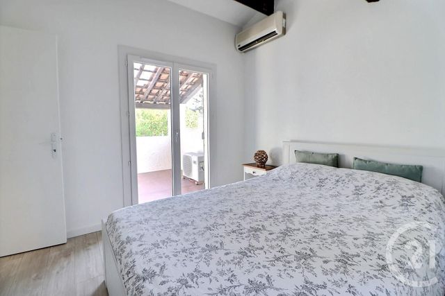 maison à vendre - 6 pièces - 163.0 m2 - ST RAPHAEL - 83 - PROVENCE-ALPES-COTE-D-AZUR - Century 21 Sud Habitat