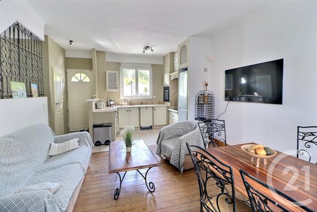 maison à vendre - 4 pièces - 82.0 m2 - ST RAPHAEL - 83 - PROVENCE-ALPES-COTE-D-AZUR - Century 21 Sud Habitat