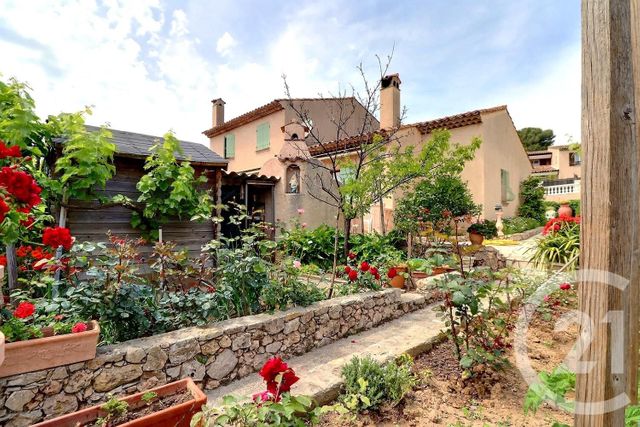 maison à vendre - 7 pièces - 203.0 m2 - ST RAPHAEL - 83 - PROVENCE-ALPES-COTE-D-AZUR - Century 21 Sud Habitat