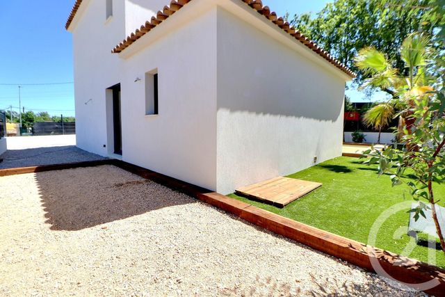 maison à vendre - 4 pièces - 103.0 m2 - ROQUEBRUNE SUR ARGENS - 83 - PROVENCE-ALPES-COTE-D-AZUR - Century 21 Sud Habitat