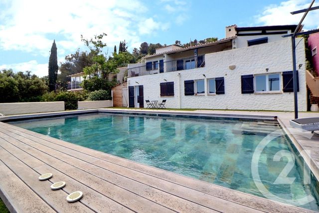 maison à vendre - 5 pièces - 130.0 m2 - ROQUEBRUNE SUR ARGENS - 83 - PROVENCE-ALPES-COTE-D-AZUR - Century 21 Sud Habitat