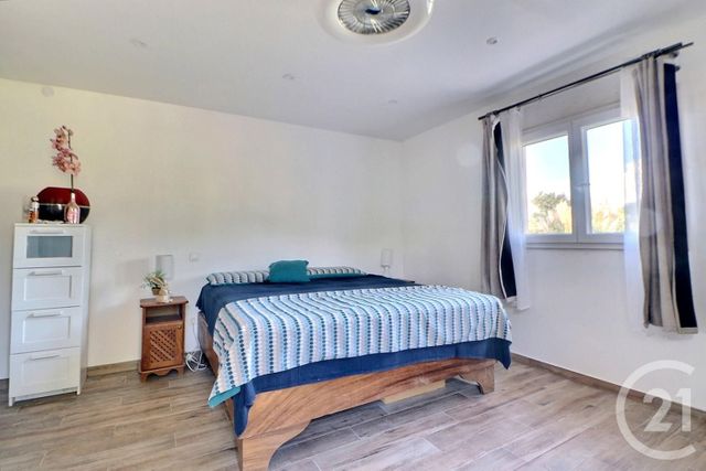 maison à vendre - 8 pièces - 215.0 m2 - PUGET SUR ARGENS - 83 - PROVENCE-ALPES-COTE-D-AZUR - Century 21 Sud Habitat