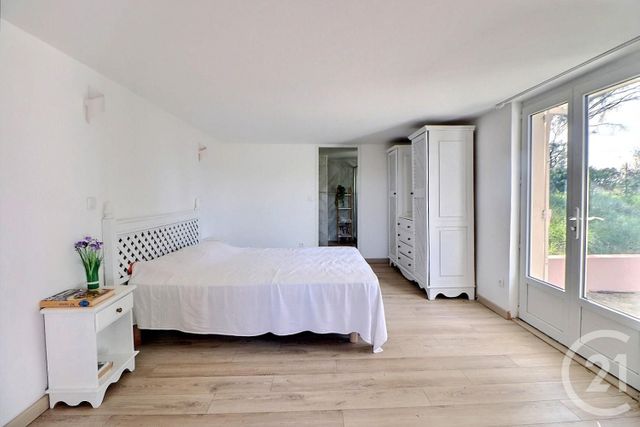 maison à vendre - 8 pièces - 215.0 m2 - PUGET SUR ARGENS - 83 - PROVENCE-ALPES-COTE-D-AZUR - Century 21 Sud Habitat