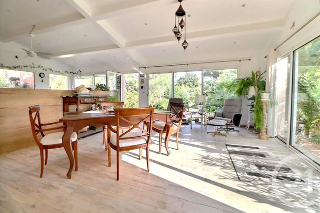 maison à vendre - 8 pièces - 215.0 m2 - PUGET SUR ARGENS - 83 - PROVENCE-ALPES-COTE-D-AZUR - Century 21 Sud Habitat