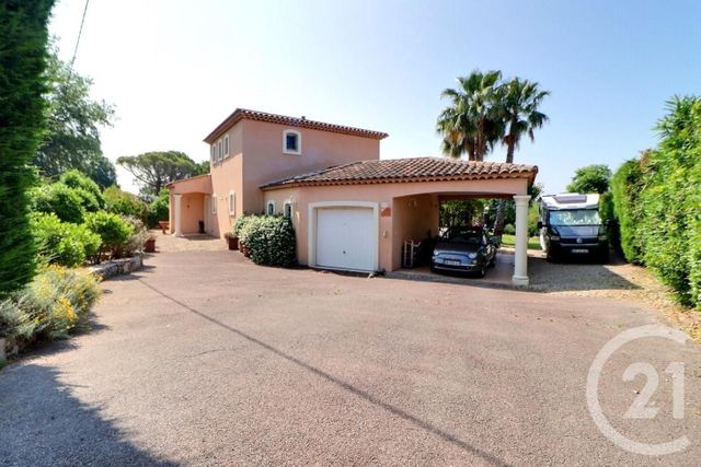 maison à vendre - 6 pièces - 182.0 m2 - BAGNOLS EN FORET - 83 - PROVENCE-ALPES-COTE-D-AZUR - Century 21 Sud Habitat