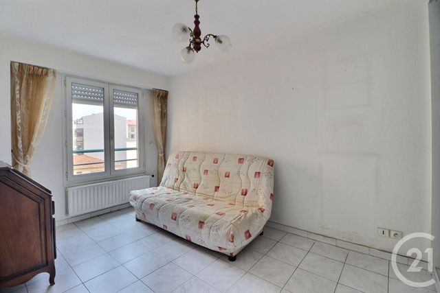 Appartement T3 à vendre - 3 pièces - 71.85 m2 - ST RAPHAEL - 83 - PROVENCE-ALPES-COTE-D-AZUR - Century 21 Sud Habitat