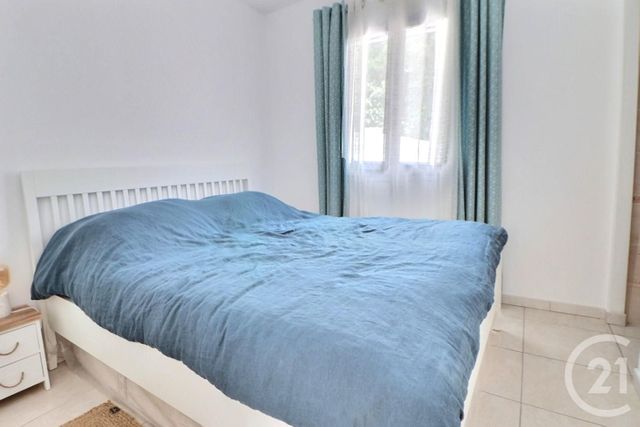 maison à vendre - 6 pièces - 206.0 m2 - BAGNOLS EN FORET - 83 - PROVENCE-ALPES-COTE-D-AZUR - Century 21 Sud Habitat