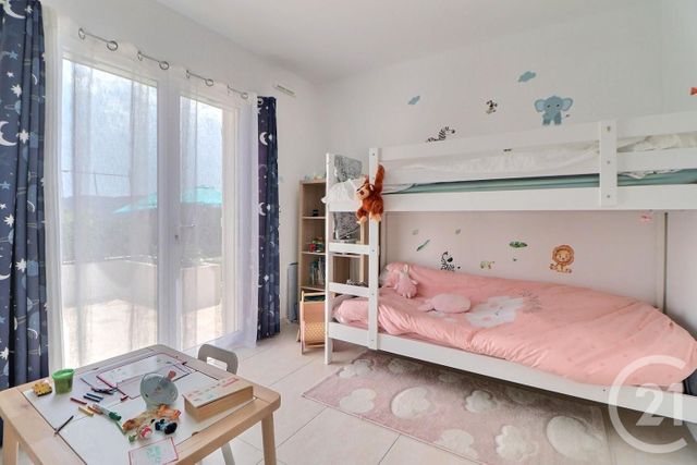 maison à vendre - 6 pièces - 206.0 m2 - BAGNOLS EN FORET - 83 - PROVENCE-ALPES-COTE-D-AZUR - Century 21 Sud Habitat