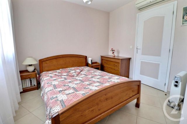 Appartement T2 à vendre - 2 pièces - 48.89 m2 - ST RAPHAEL - 83 - PROVENCE-ALPES-COTE-D-AZUR - Century 21 Sud Habitat