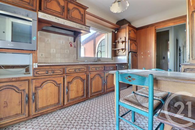 maison à vendre - 8 pièces - 194.75 m2 - ST RAPHAEL - 83 - PROVENCE-ALPES-COTE-D-AZUR - Century 21 Sud Habitat