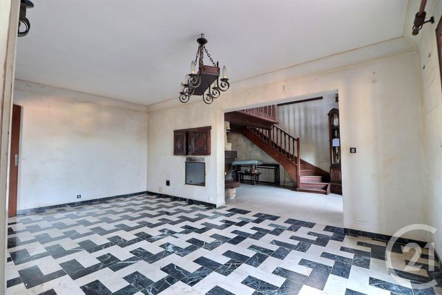 maison à vendre - 8 pièces - 194.75 m2 - ST RAPHAEL - 83 - PROVENCE-ALPES-COTE-D-AZUR - Century 21 Sud Habitat