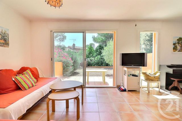 maison à vendre - 4 pièces - 91.53 m2 - ST RAPHAEL - 83 - PROVENCE-ALPES-COTE-D-AZUR - Century 21 Sud Habitat