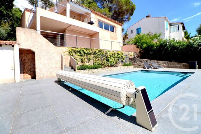 maison à vendre - 5 pièces - 121.0 m2 - ST RAPHAEL - 83 - PROVENCE-ALPES-COTE-D-AZUR - Century 21 Sud Habitat