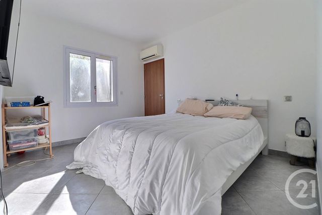 maison à vendre - 4 pièces - 120.0 m2 - FREJUS - 83 - PROVENCE-ALPES-COTE-D-AZUR - Century 21 Sud Habitat