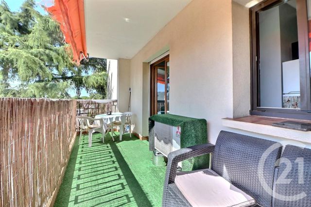 Appartement Studio à vendre - 1 pièce - 18.6 m2 - FREJUS - 83 - PROVENCE-ALPES-COTE-D-AZUR - Century 21 Sud Habitat