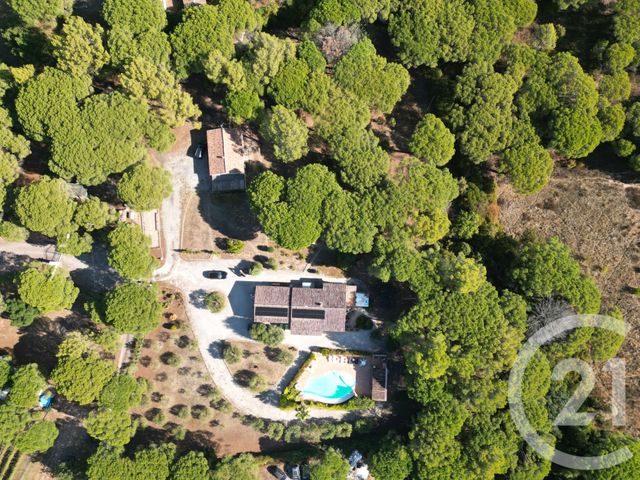 maison à vendre - 5 pièces - 178.0 m2 - ROQUEBRUNE SUR ARGENS - 83 - PROVENCE-ALPES-COTE-D-AZUR - Century 21 Sud Habitat