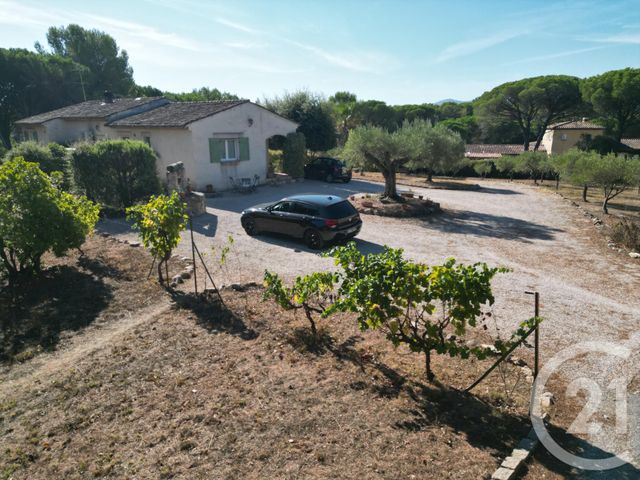 maison à vendre - 5 pièces - 178.0 m2 - ROQUEBRUNE SUR ARGENS - 83 - PROVENCE-ALPES-COTE-D-AZUR - Century 21 Sud Habitat
