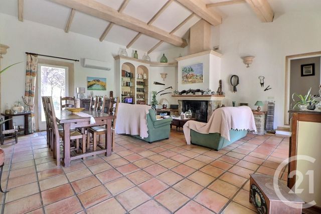 maison à vendre - 5 pièces - 178.0 m2 - ROQUEBRUNE SUR ARGENS - 83 - PROVENCE-ALPES-COTE-D-AZUR - Century 21 Sud Habitat