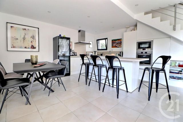 maison à vendre - 4 pièces - 110.0 m2 - ST RAPHAEL - 83 - PROVENCE-ALPES-COTE-D-AZUR - Century 21 Sud Habitat