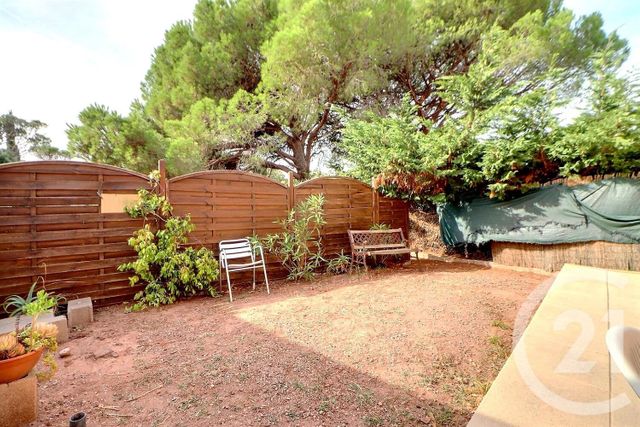 maison à vendre - 4 pièces - 81.0 m2 - FREJUS - 83 - PROVENCE-ALPES-COTE-D-AZUR - Century 21 Sud Habitat