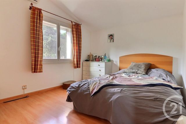 Afficher la photo en grand maison à vendre - 8 pièces - 210.0 m2 - PUGET SUR ARGENS - 83 - PROVENCE-ALPES-COTE-D-AZUR - Century 21 Sud Habitat