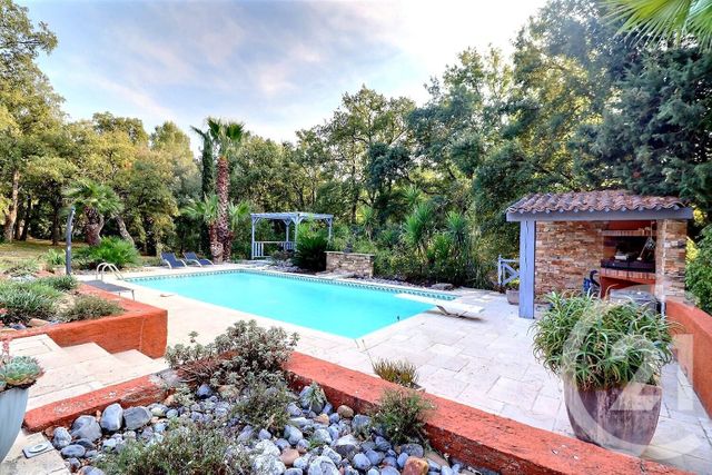 Afficher la photo en grand maison à vendre - 8 pièces - 210.0 m2 - PUGET SUR ARGENS - 83 - PROVENCE-ALPES-COTE-D-AZUR - Century 21 Sud Habitat