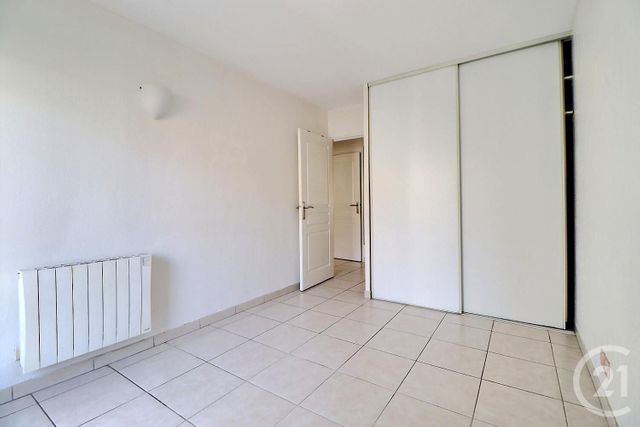 Appartement F3 à vendre - 3 pièces - 68.28 m2 - FREJUS - 83 - PROVENCE-ALPES-COTE-D-AZUR - Century 21 Sud Habitat