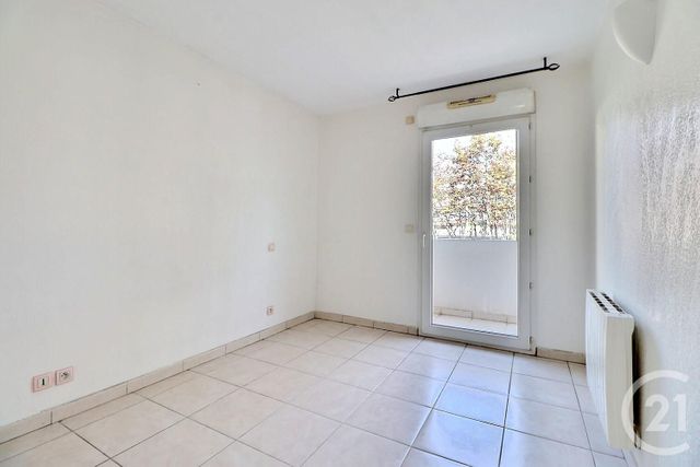 Appartement F3 à vendre - 3 pièces - 68.28 m2 - FREJUS - 83 - PROVENCE-ALPES-COTE-D-AZUR - Century 21 Sud Habitat