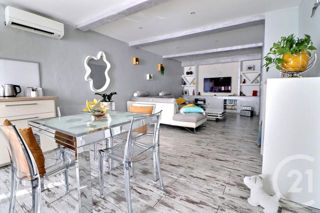 Appartement T3 à vendre - 3 pièces - 58.0 m2 - ROQUEBRUNE SUR ARGENS - 83 - PROVENCE-ALPES-COTE-D-AZUR - Century 21 Sud Habitat