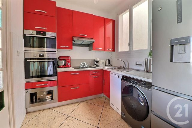 Appartement F4 à vendre - 4 pièces - 82.55 m2 - ST RAPHAEL - 83 - PROVENCE-ALPES-COTE-D-AZUR - Century 21 Sud Habitat