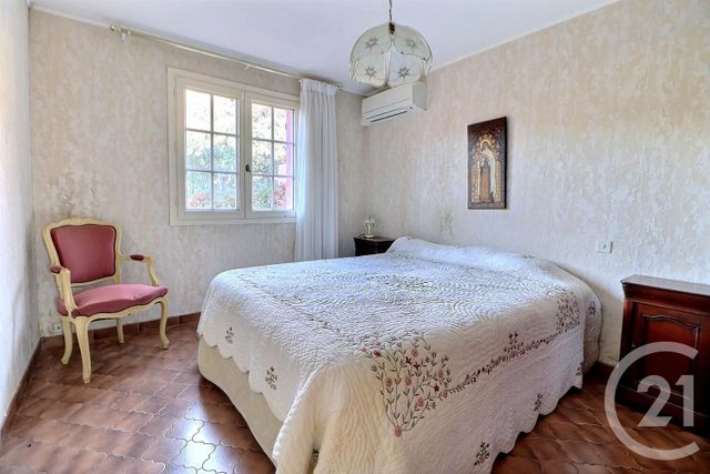 maison à vendre - 5 pièces - 128.27 m2 - ST RAPHAEL - 83 - PROVENCE-ALPES-COTE-D-AZUR - Century 21 Sud Habitat