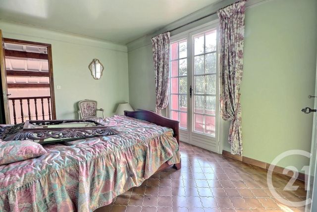 maison à vendre - 5 pièces - 128.27 m2 - ST RAPHAEL - 83 - PROVENCE-ALPES-COTE-D-AZUR - Century 21 Sud Habitat