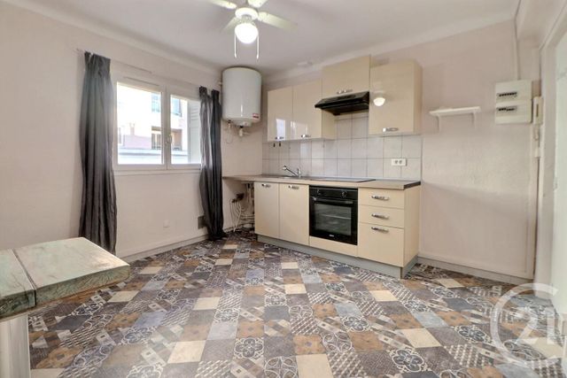 Appartement T2 à vendre - 2 pièces - 22.79 m2 - ST RAPHAEL - 83 - PROVENCE-ALPES-COTE-D-AZUR - Century 21 Sud Habitat