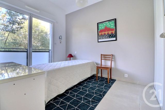Appartement F4 à vendre - 4 pièces - 91.3 m2 - ST RAPHAEL - 83 - PROVENCE-ALPES-COTE-D-AZUR - Century 21 Sud Habitat