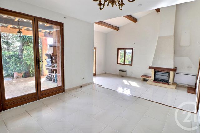 maison à vendre - 5 pièces - 120.0 m2 - ST RAPHAEL - 83 - PROVENCE-ALPES-COTE-D-AZUR - Century 21 Sud Habitat