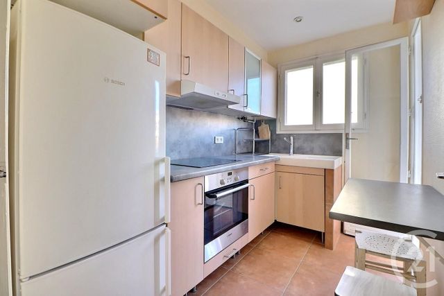 Appartement F1 à vendre - 1 pièce - 29.1 m2 - ST RAPHAEL - 83 - PROVENCE-ALPES-COTE-D-AZUR - Century 21 Sud Habitat