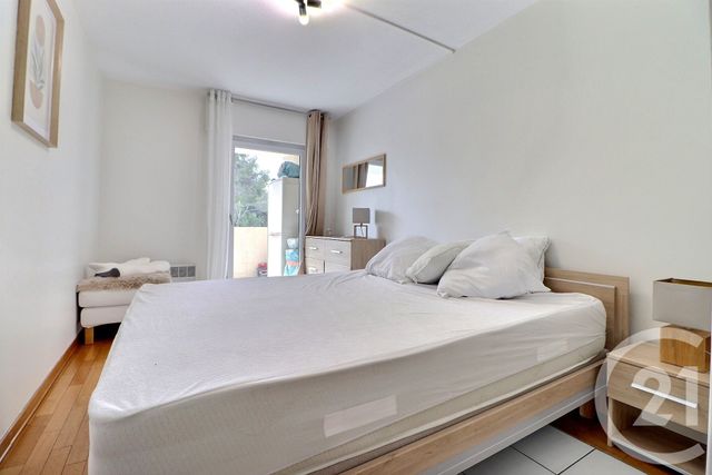 Appartement F2 à vendre - 2 pièces - 42.1 m2 - ST RAPHAEL - 83 - PROVENCE-ALPES-COTE-D-AZUR - Century 21 Sud Habitat