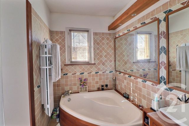 maison à vendre - 3 pièces - 119.69 m2 - FREJUS - 83 - PROVENCE-ALPES-COTE-D-AZUR - Century 21 Sud Habitat
