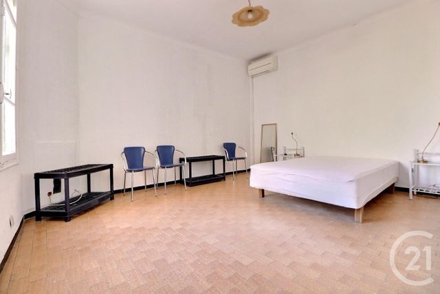 Appartement F1 à vendre - 3 pièces - 130.0 m2 - ST RAPHAEL - 83 - PROVENCE-ALPES-COTE-D-AZUR - Century 21 Sud Habitat