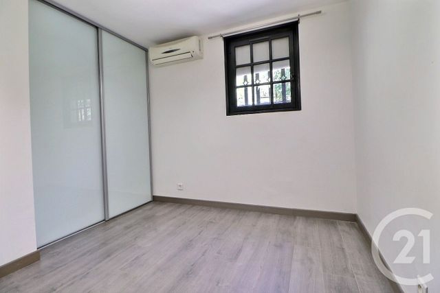 Appartement T2 à vendre - 2 pièces - 57.46 m2 - ST RAPHAEL - 83 - PROVENCE-ALPES-COTE-D-AZUR - Century 21 Sud Habitat