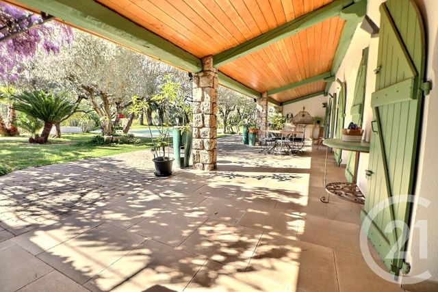 maison à vendre - 6 pièces - 262.0 m2 - ROQUEBRUNE SUR ARGENS - 83 - PROVENCE-ALPES-COTE-D-AZUR - Century 21 Sud Habitat