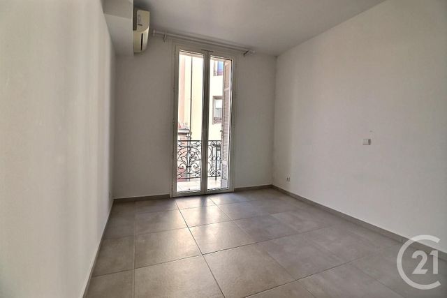 Appartement F3 à vendre - 3 pièces - 81.91 m2 - ST RAPHAEL - 83 - PROVENCE-ALPES-COTE-D-AZUR - Century 21 Sud Habitat