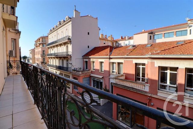 Appartement F3 à vendre - 3 pièces - 81.91 m2 - ST RAPHAEL - 83 - PROVENCE-ALPES-COTE-D-AZUR - Century 21 Sud Habitat