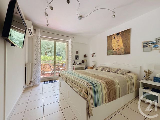 Appartement F3 à vendre - 3 pièces - 67.2 m2 - ST RAPHAEL - 83 - PROVENCE-ALPES-COTE-D-AZUR - Century 21 Sud Habitat